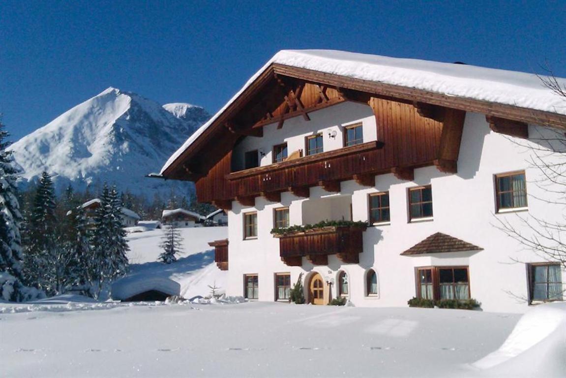 Ruadlhof Vila Leutasch Exterior foto