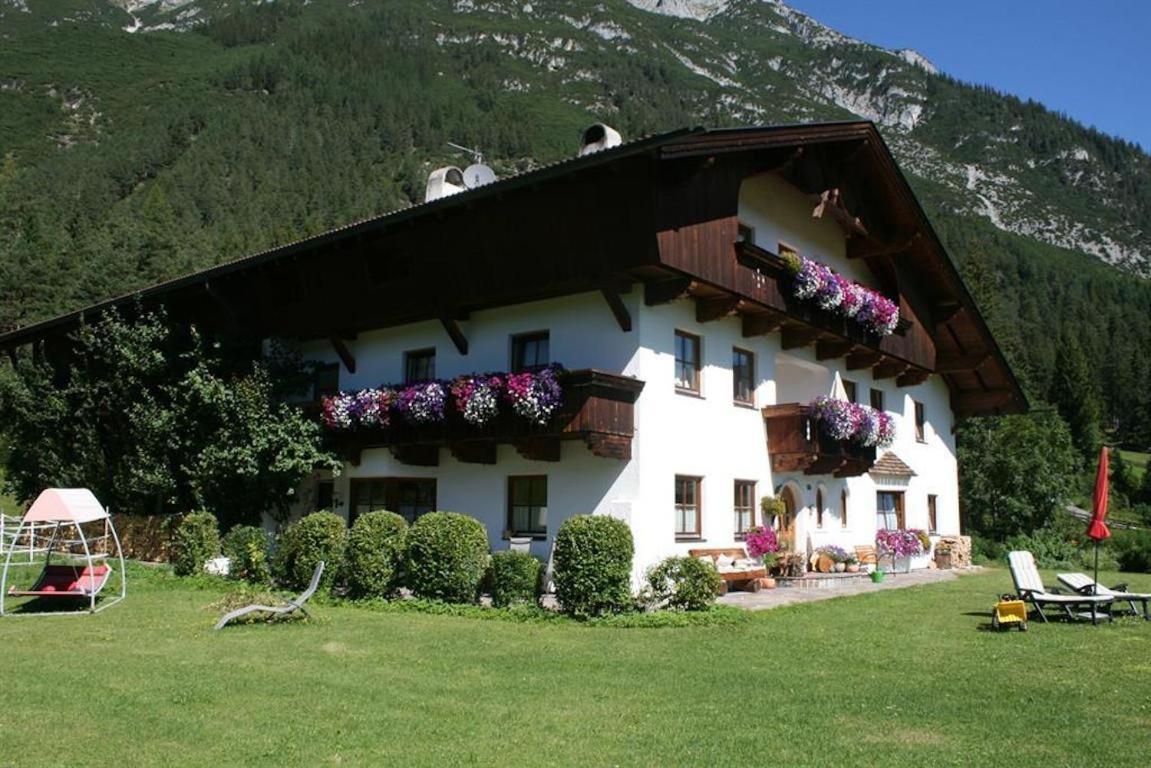 Ruadlhof Vila Leutasch Exterior foto
